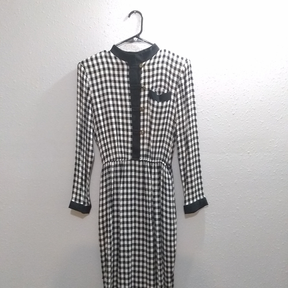 GORGEOUS VINTAGE DRESS - Picture 3 of 7